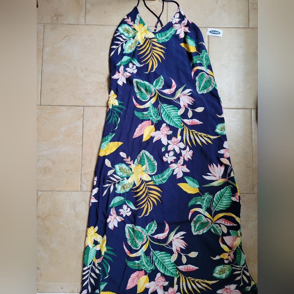 Old navy flower maxi dress
